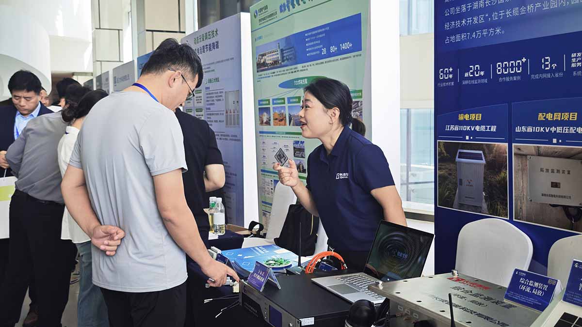数字赋能石化电缆运维，银河集团GALAXY智能青岛展会获瞩目-接待访客